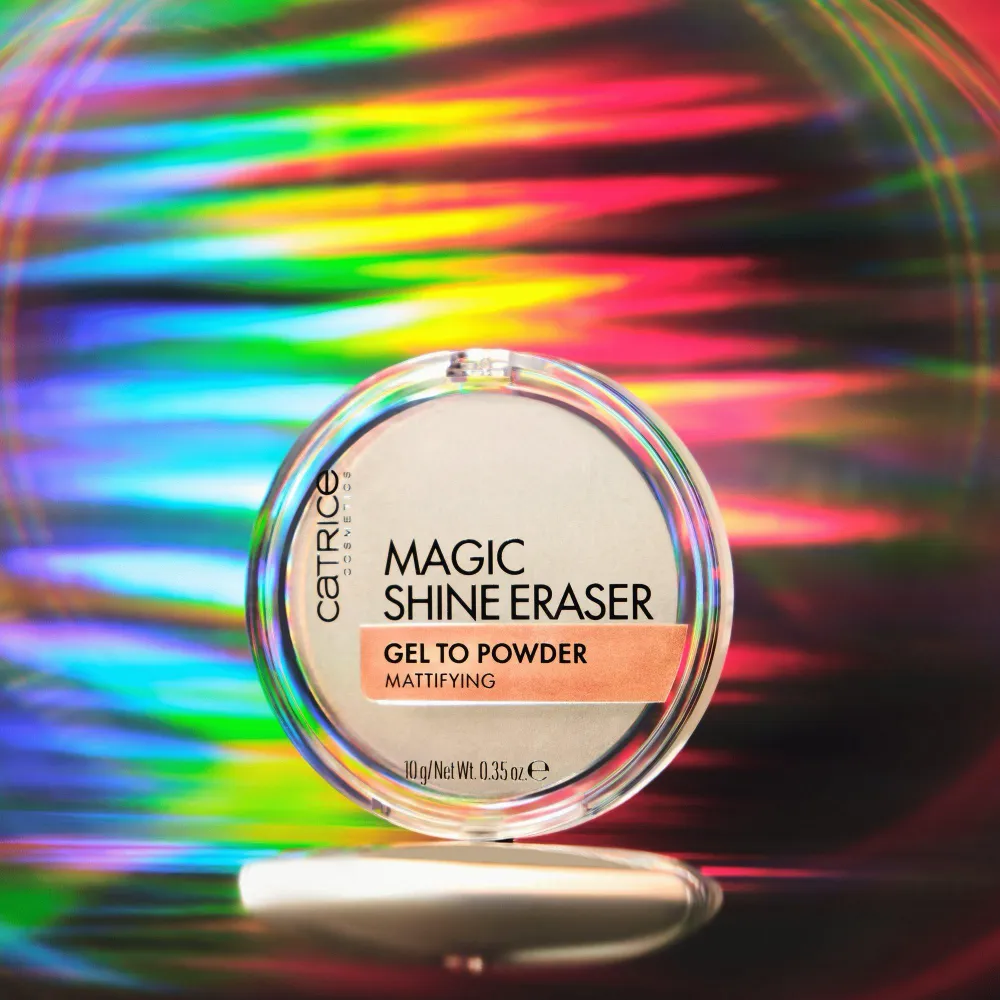 Catrice Cosmetics Magic Shine Eraser Mattifying Gel To Powder 10g