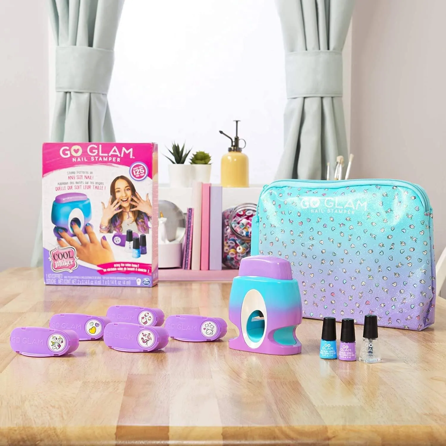 Cool Maker, GO GLAM Nail Stamper, Nail Studio with 5 Patterns to Decorate