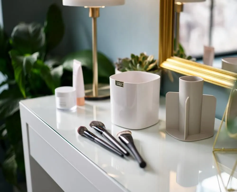 Joseph Joseph Viva Makeup Brush Organiser