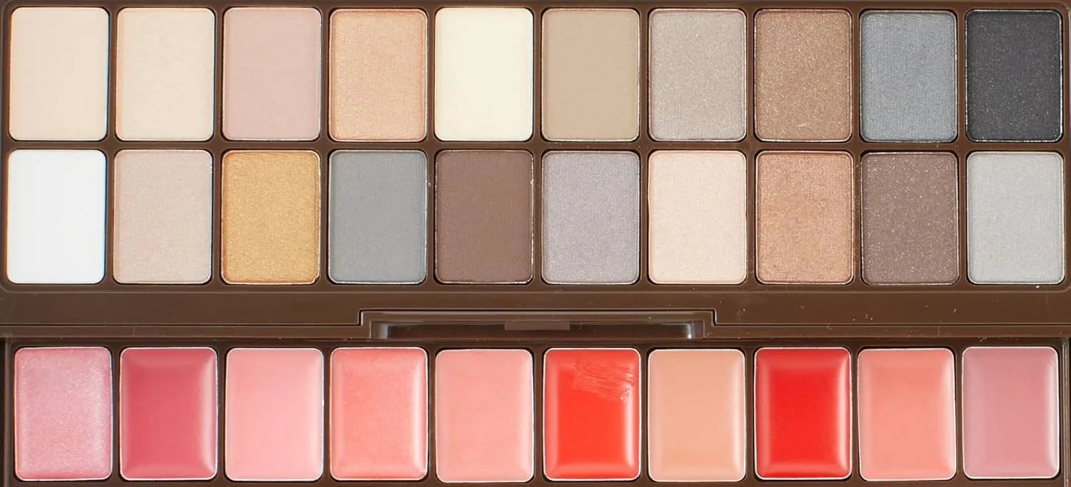 NYX S119 Nude on Nude Box of Eyeshadows - NXS119
